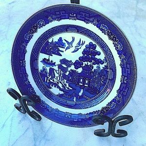 JOHNSON BROTHERS CLASSIC WILLOW LUNCHEON PLATE 8 5/8TH INCH NEW ROUND BLUE NEW